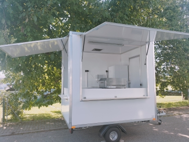 Verkaufsanhänger Spezial mit Gaspaket