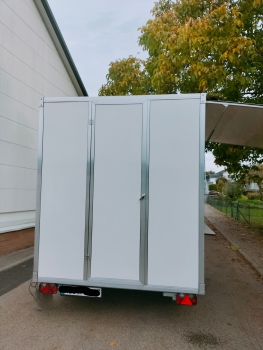 Verkaufsanhänger Jahreswagen