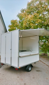 Verkaufsanhänger Jahreswagen