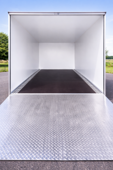 Speedcaravan/Motorsportanhänger/teilintegrierter Anhänger/Trailer/Wohnanhänger