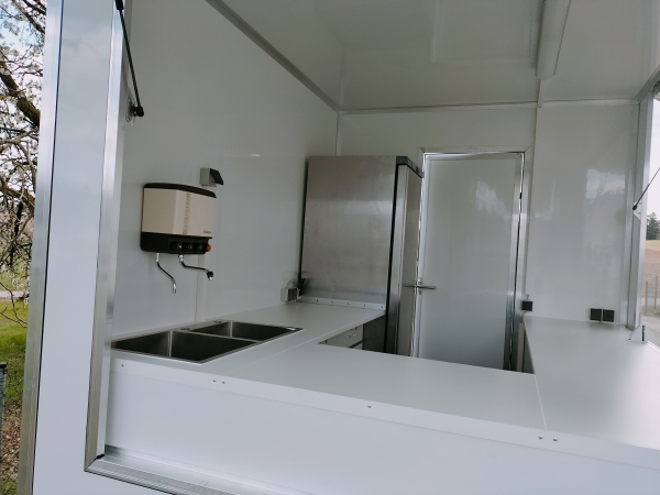 Verkaufsanhänger 750 kg , 2 Klappen, Starkstrom